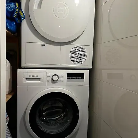 New 5min Tu & Center Garden Cleo