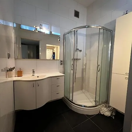 New 5min Tu & Center Garden Cleo * 代夫特